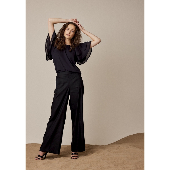 Top-butterfly-sleeves-jersey-Summum-230223205646