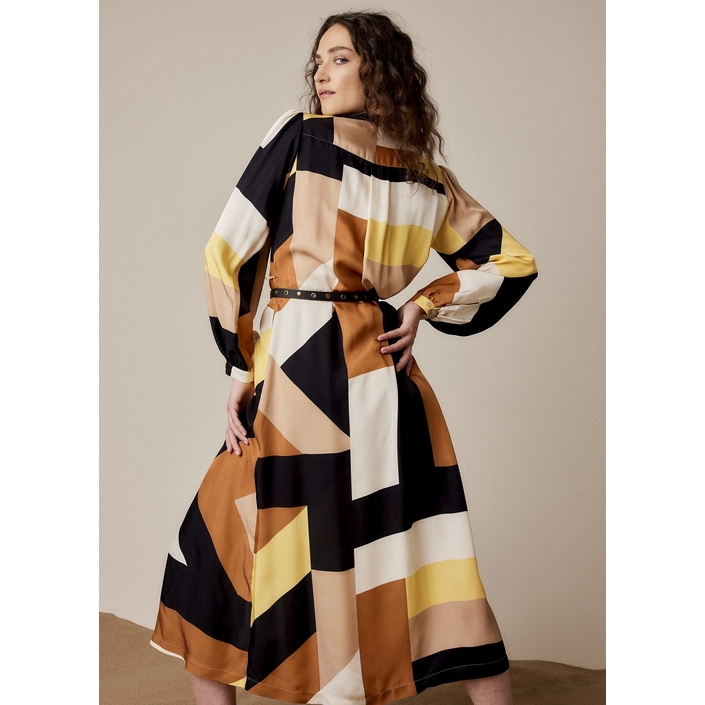 Dress-graphic-lines-Summum-230223204724