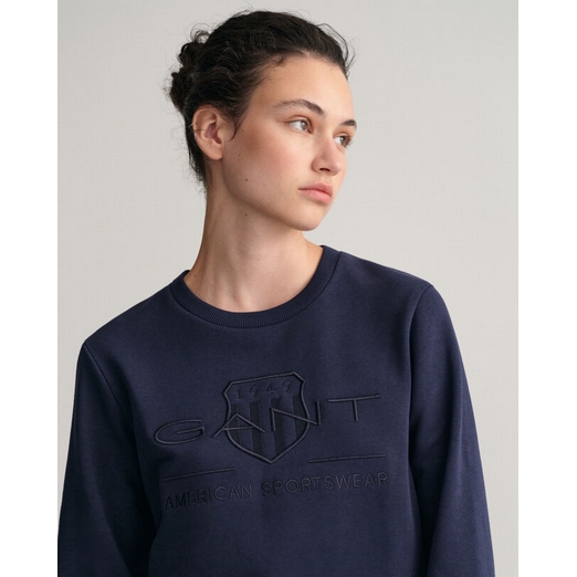 Overview second image: REC TONAL SHIELD SWEAT GANT