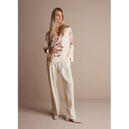 Overview image:  Blouse fine leaves 